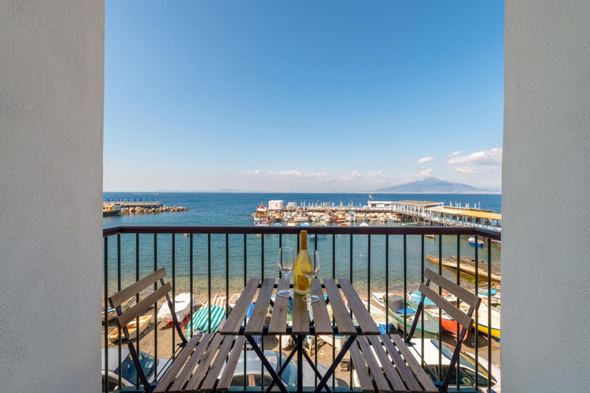 Appartement Blasi Sea View *